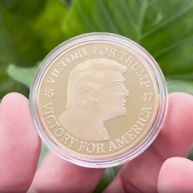 10 Trump Gold Victory Coins